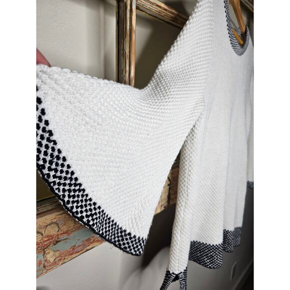White Sweater Navy accents with bell sleeves by Melissa Paige Size Large - Picture 4 of 8